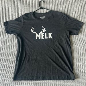 Yeti Melk Shirt